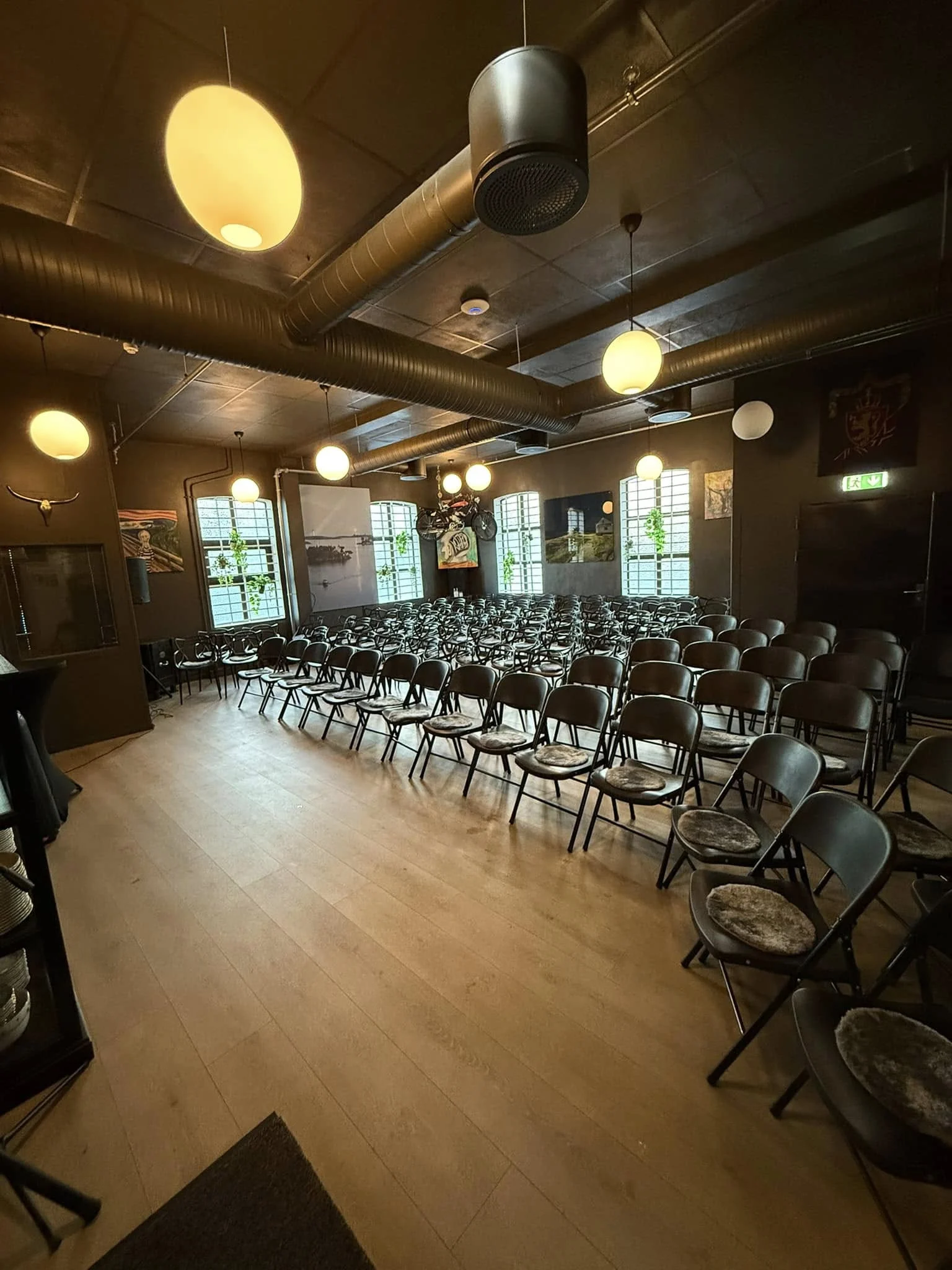 Kurs og konferanse stol oppstilling